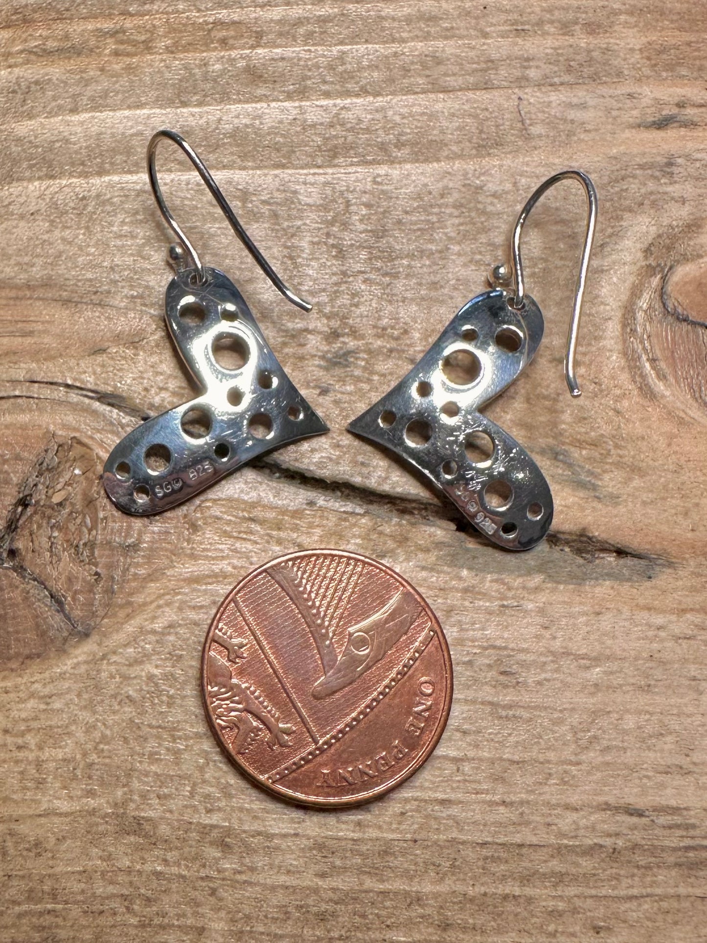 Abstract Hammered Heart 925 Silver Earrings