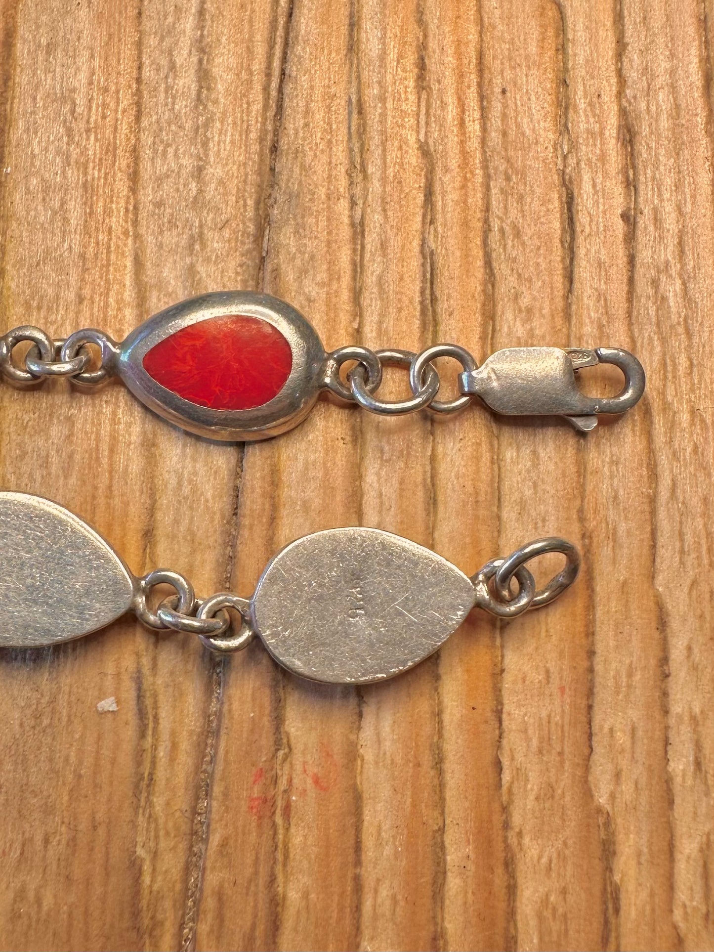 Modernist Coral Teardrop Shape Link 925 Sterling Silver 8.3 inch Bracelet