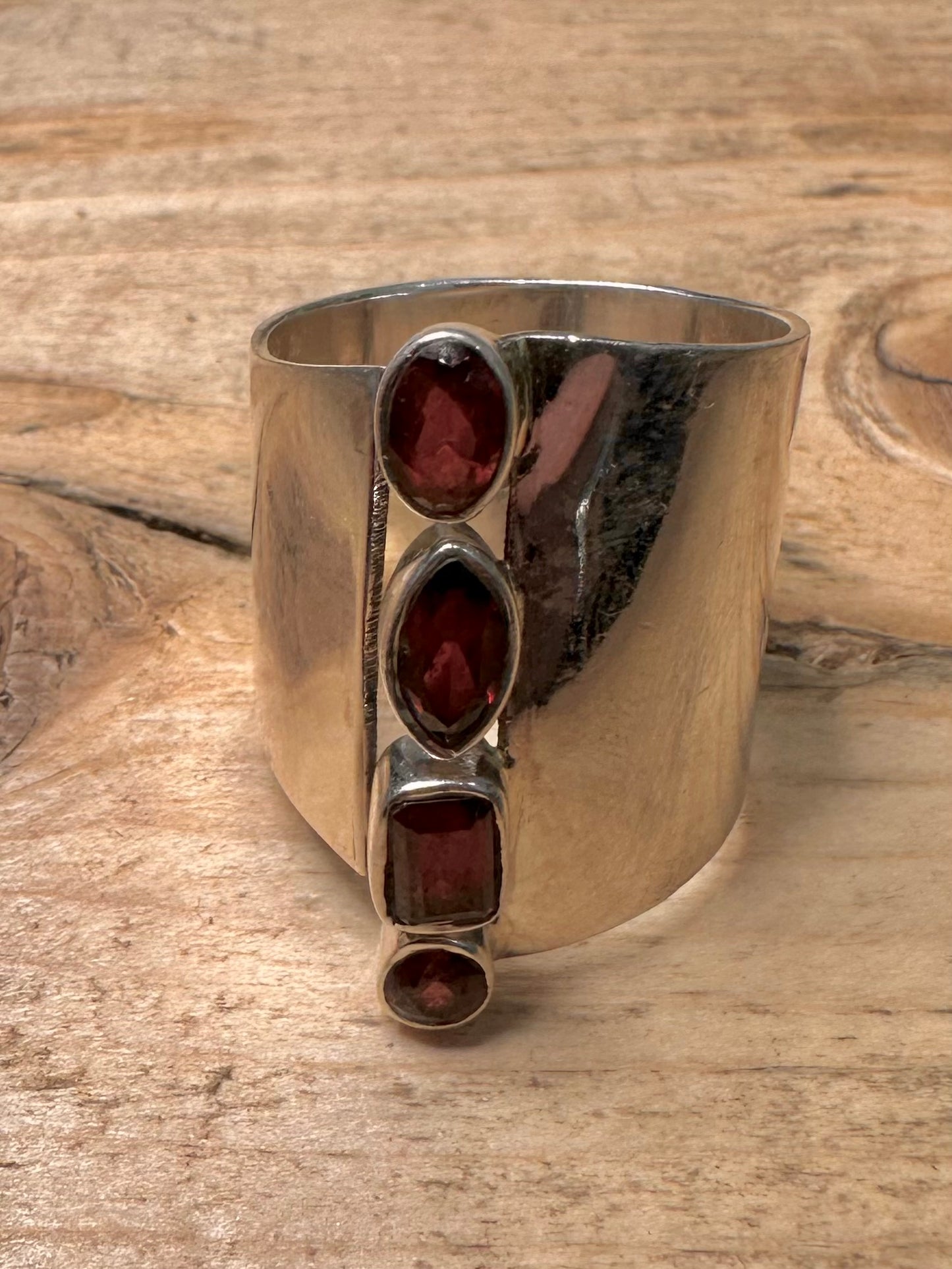 Abstract Garnet Long 925 Silver Size T Ring