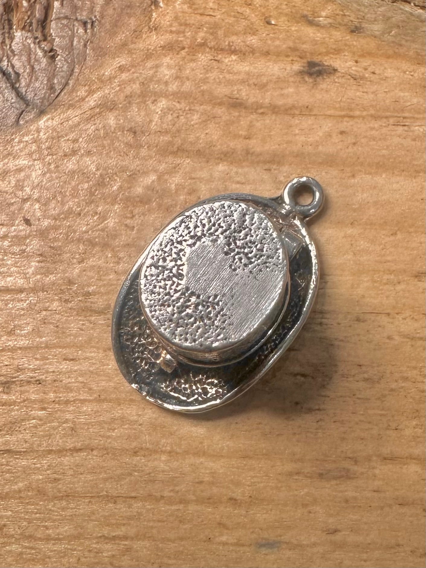 Vintage Magic Hat Rabbit Inside 925 Silver Pendant
