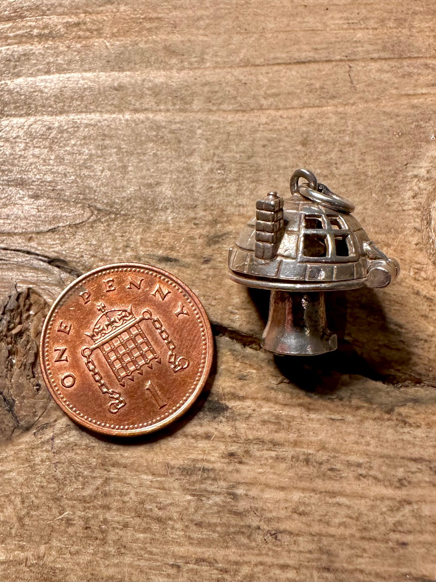 Vintage Articulated Mushroom House 925 Silver Charm Pendant