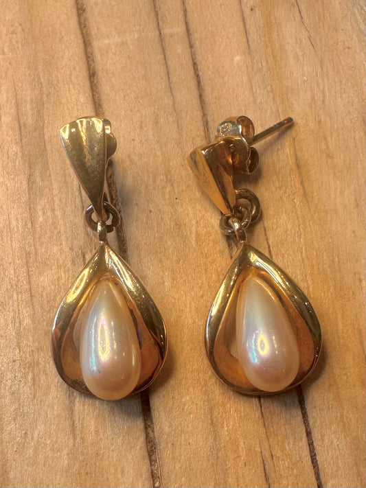 Modern Pearl Gold on 925 Silver Earrings