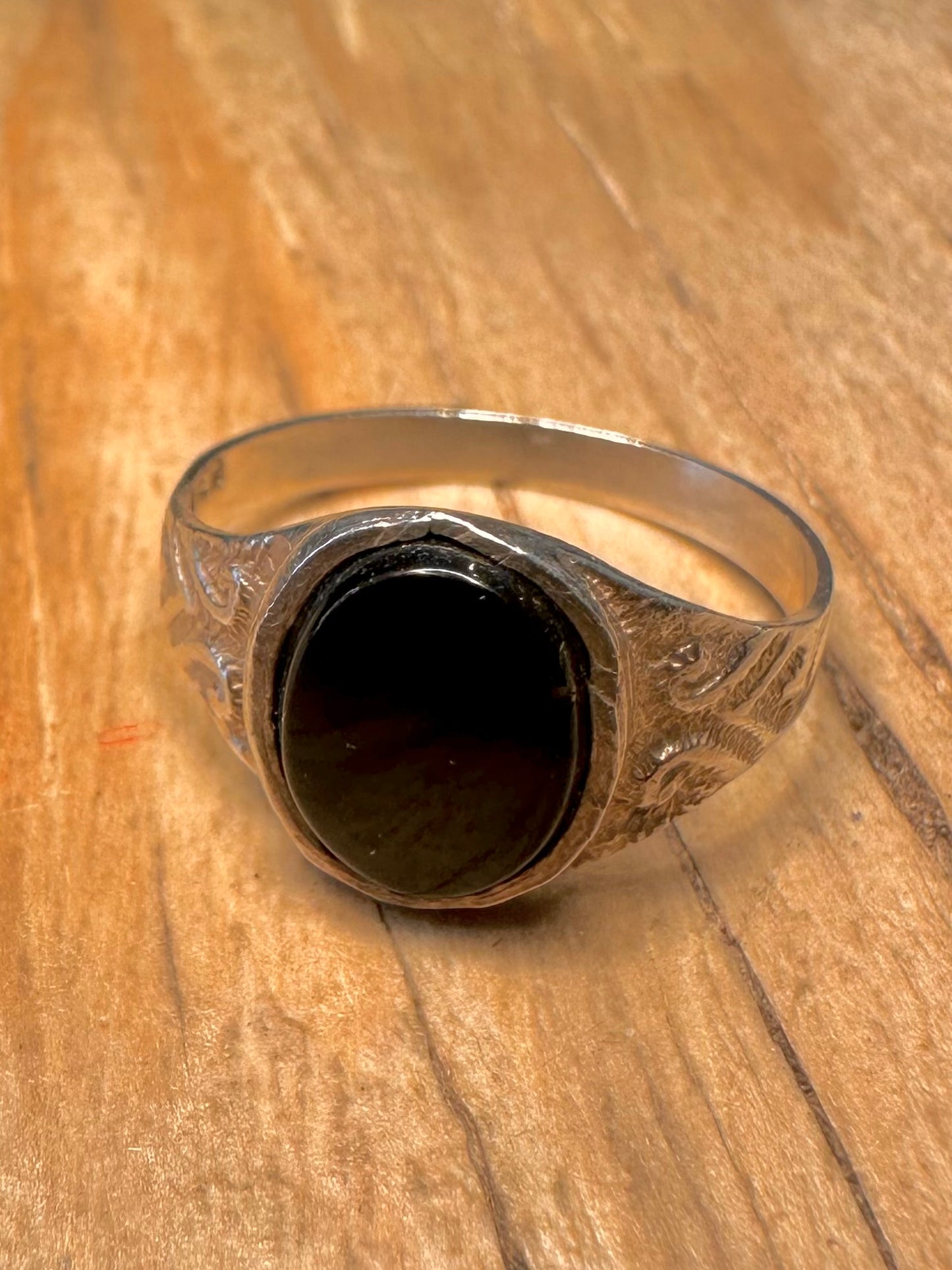 Vintage Black Onyx Engraved Signet 925 Sterling Silver Size N1/2 Ring