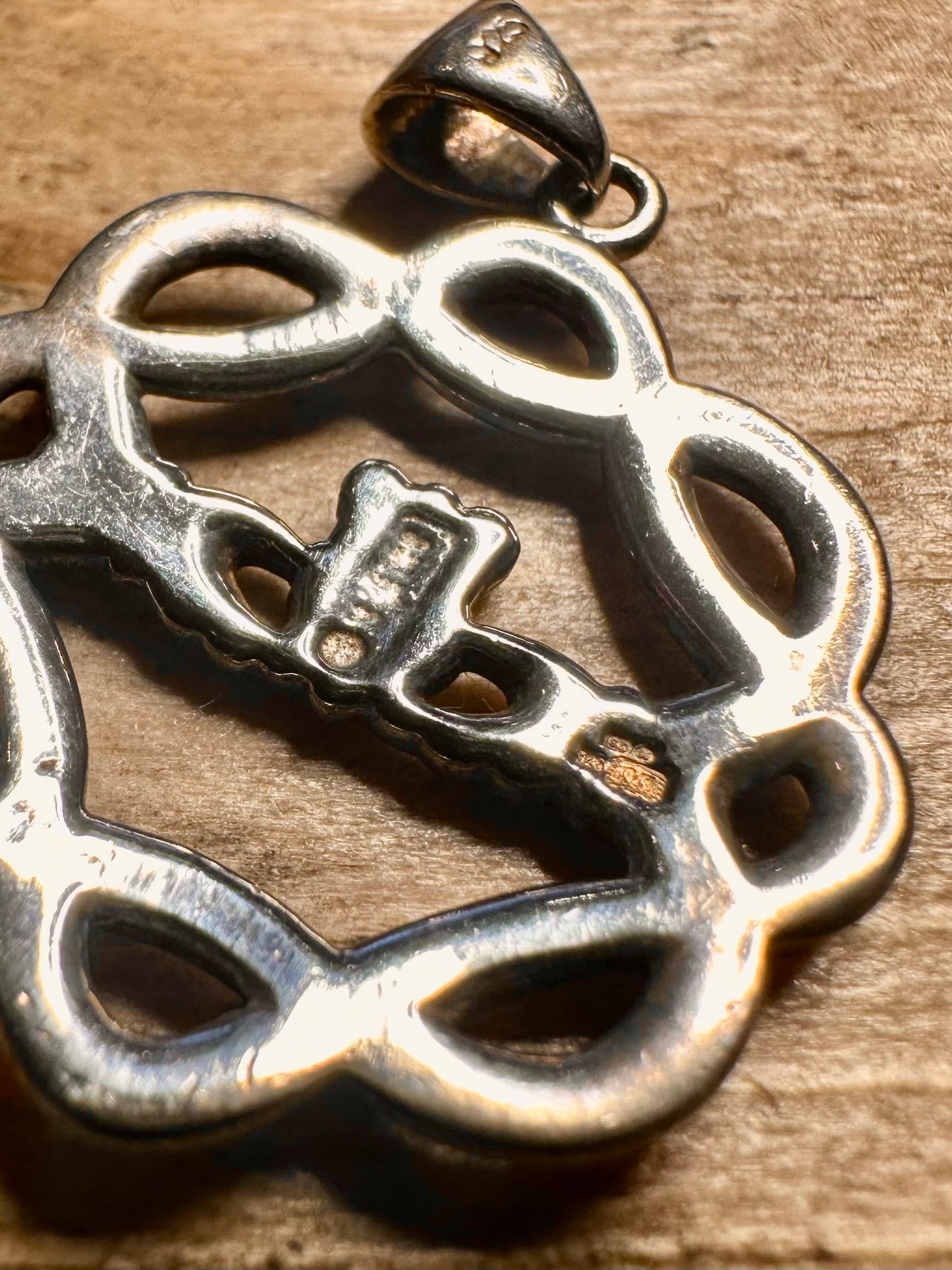 Vintage Celtic Knot Claddagh 925 Silver Pendant