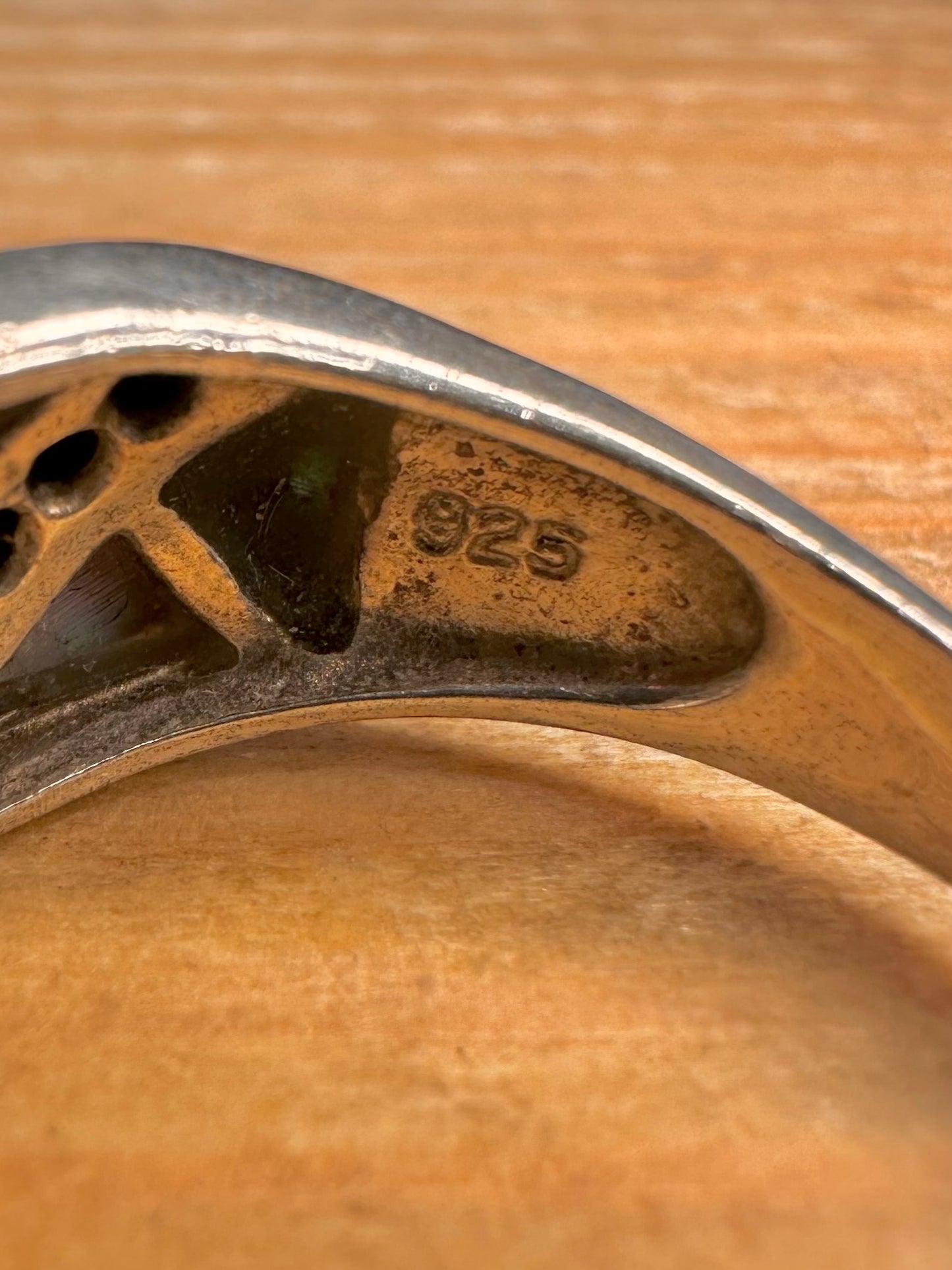 Vintage Abalone and Blue Stone 925 Sterling Silver Size V1/2 Ring