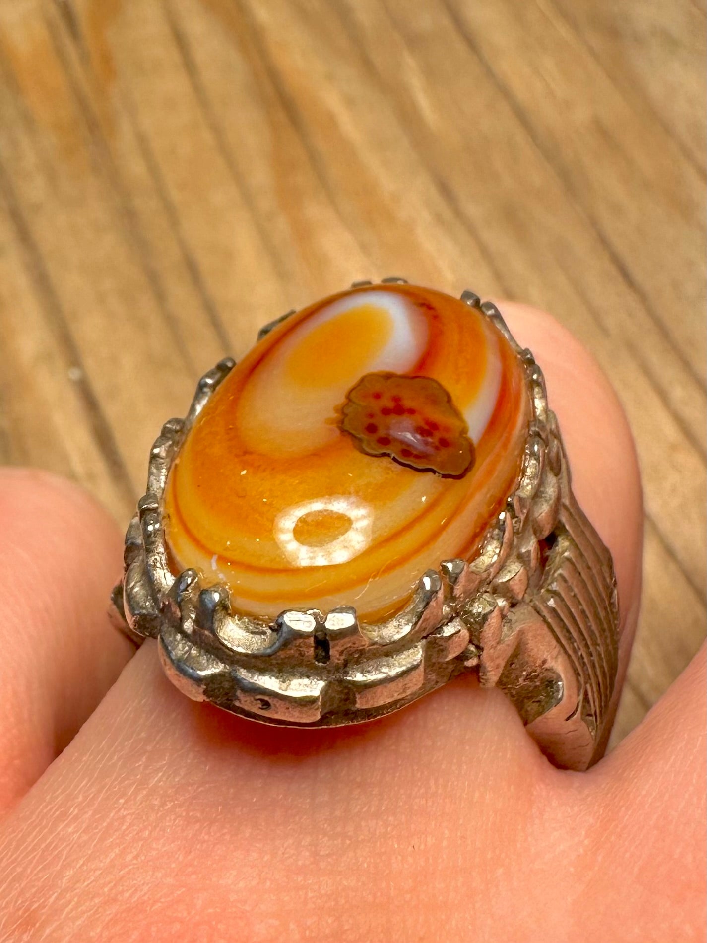Vintage Orange Agate Oval Ornate 925 Sterling Silver Size Q Ring