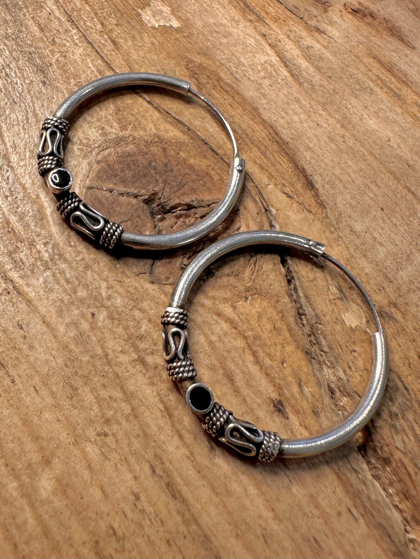 Vintage Tribal Black Stone 925 Silver Hoop Earrings