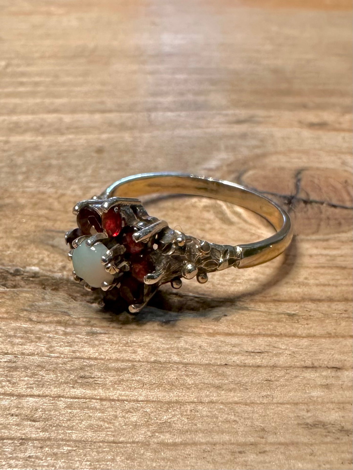 Vintage Opal and Garnet 925 Silver Size P Ring