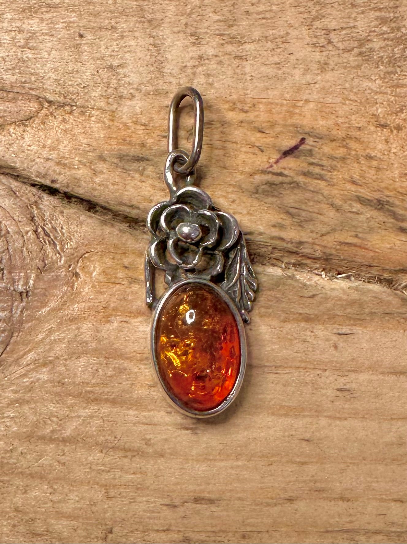 Vintage Amber Flower 925 Silver Pendant