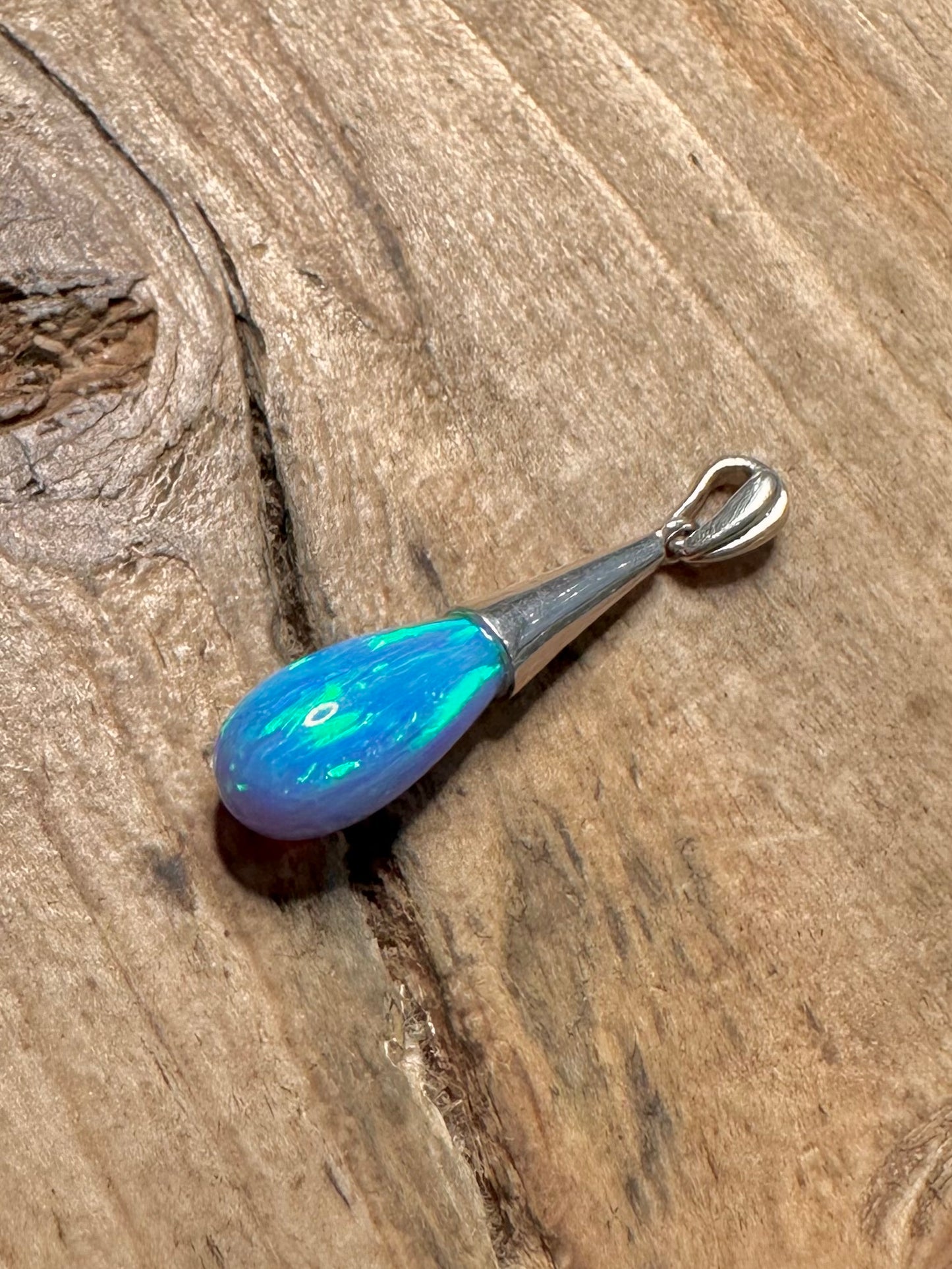 Modern 2020 Blue Opal 925 Silver Pendant