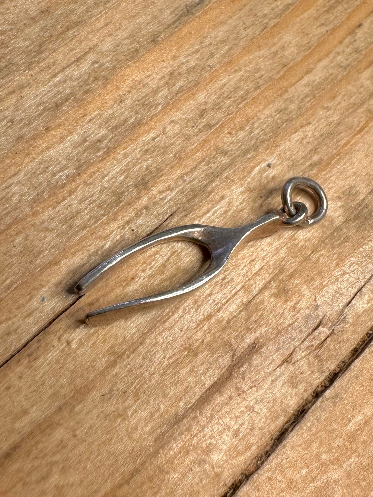 Vintage Wishbone 925 Sterling Silver Pendant