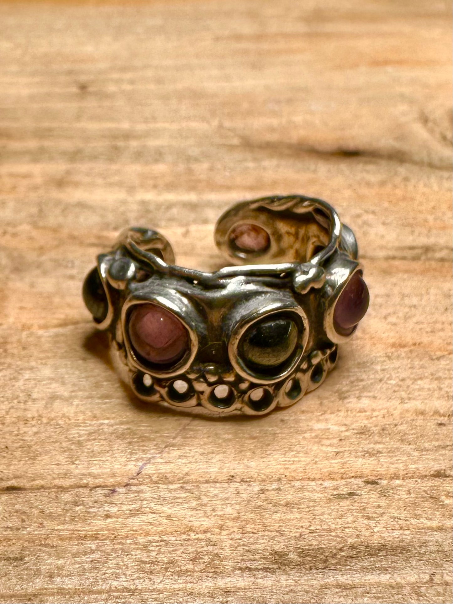 Abstract Amethyst and Black Stone Open Back 925 Silver Size J Ring