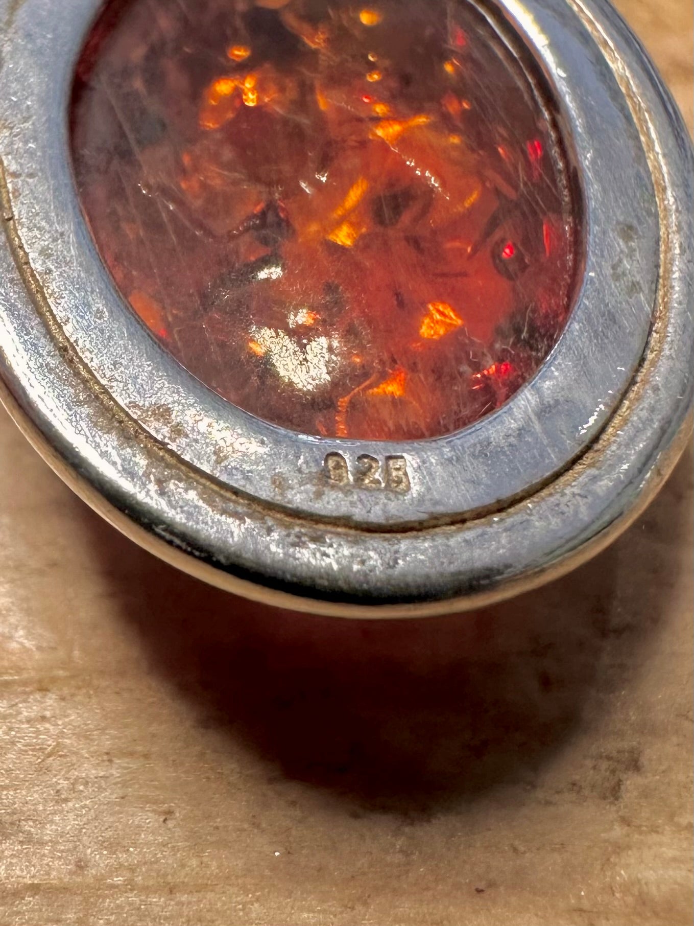 Vintage Oval Amber 925 Silver Pendant