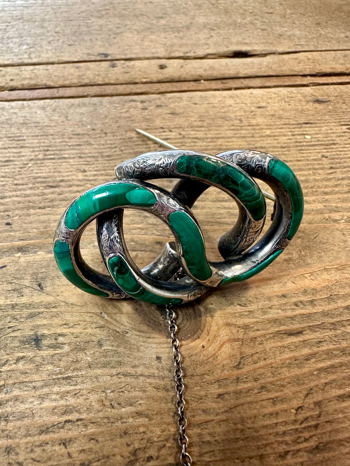 Vintage Scottish Victorian Malachite Knot Sterling Silver Brooch
