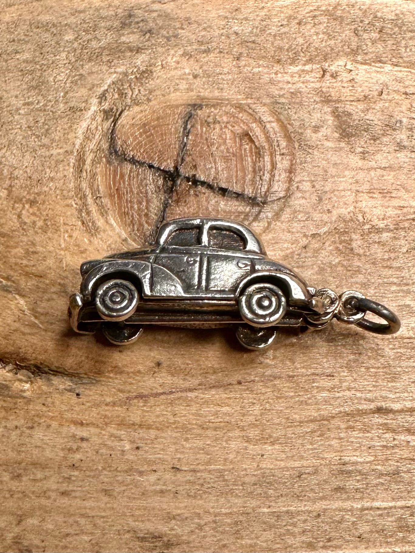 Vintage British Morris Minor Articulated 925 Silver Charm Pendant
