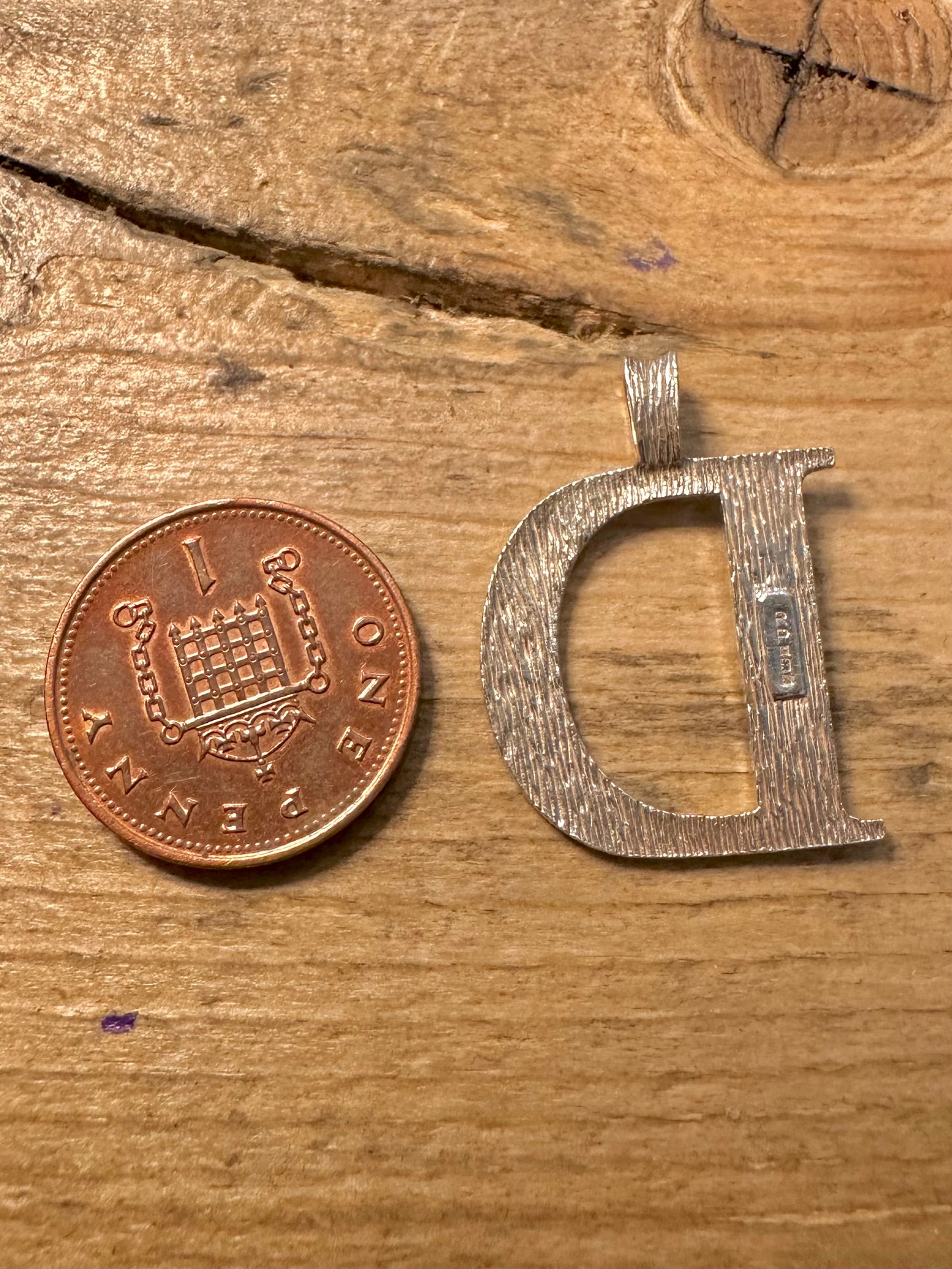 Vintage 1975 Bark Effect D Letter 925 Silver Pendant
