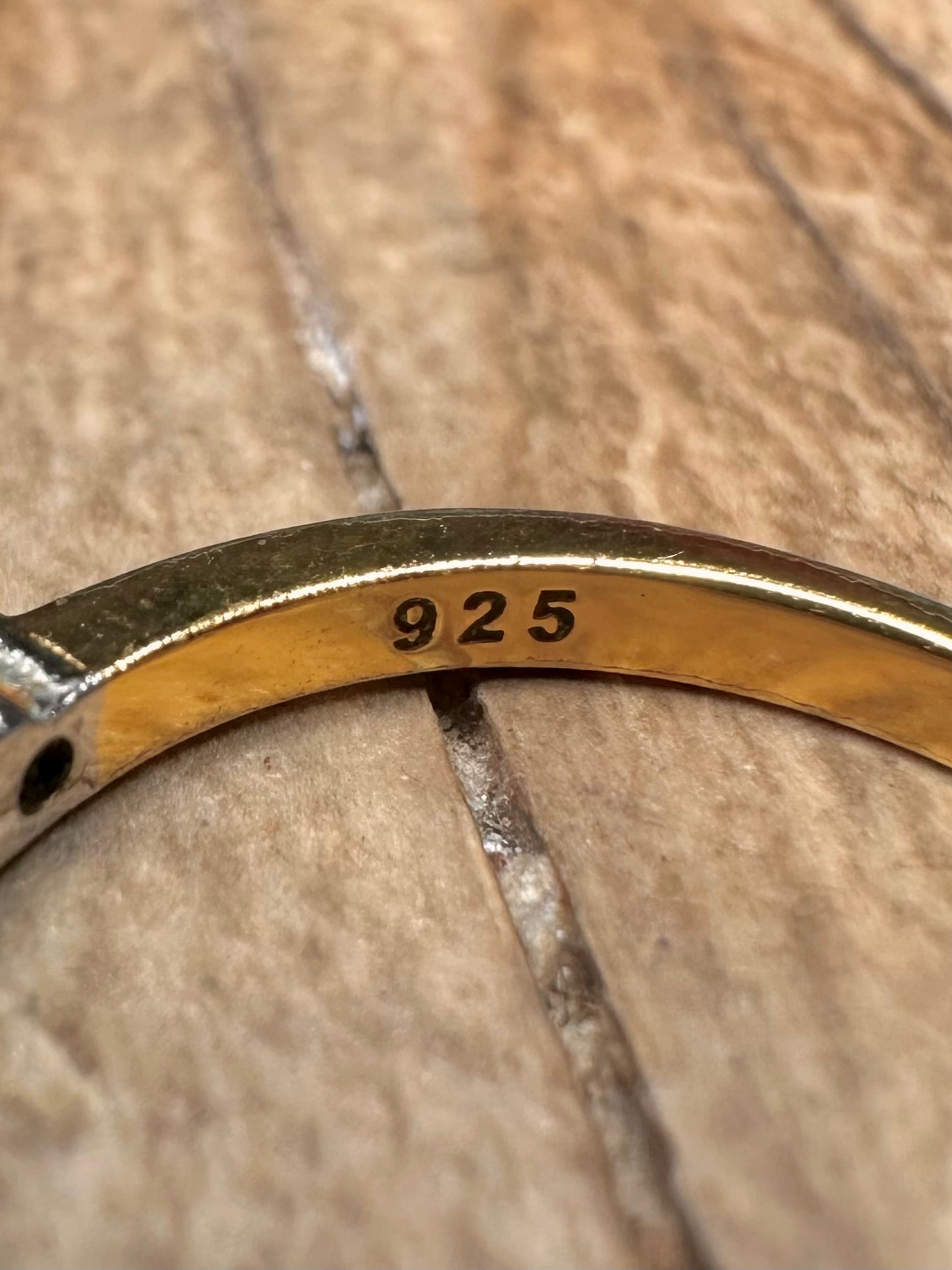 Vintage Wishbone White and Blue Stone Gold on 925 Sterling Silver Size M Ring