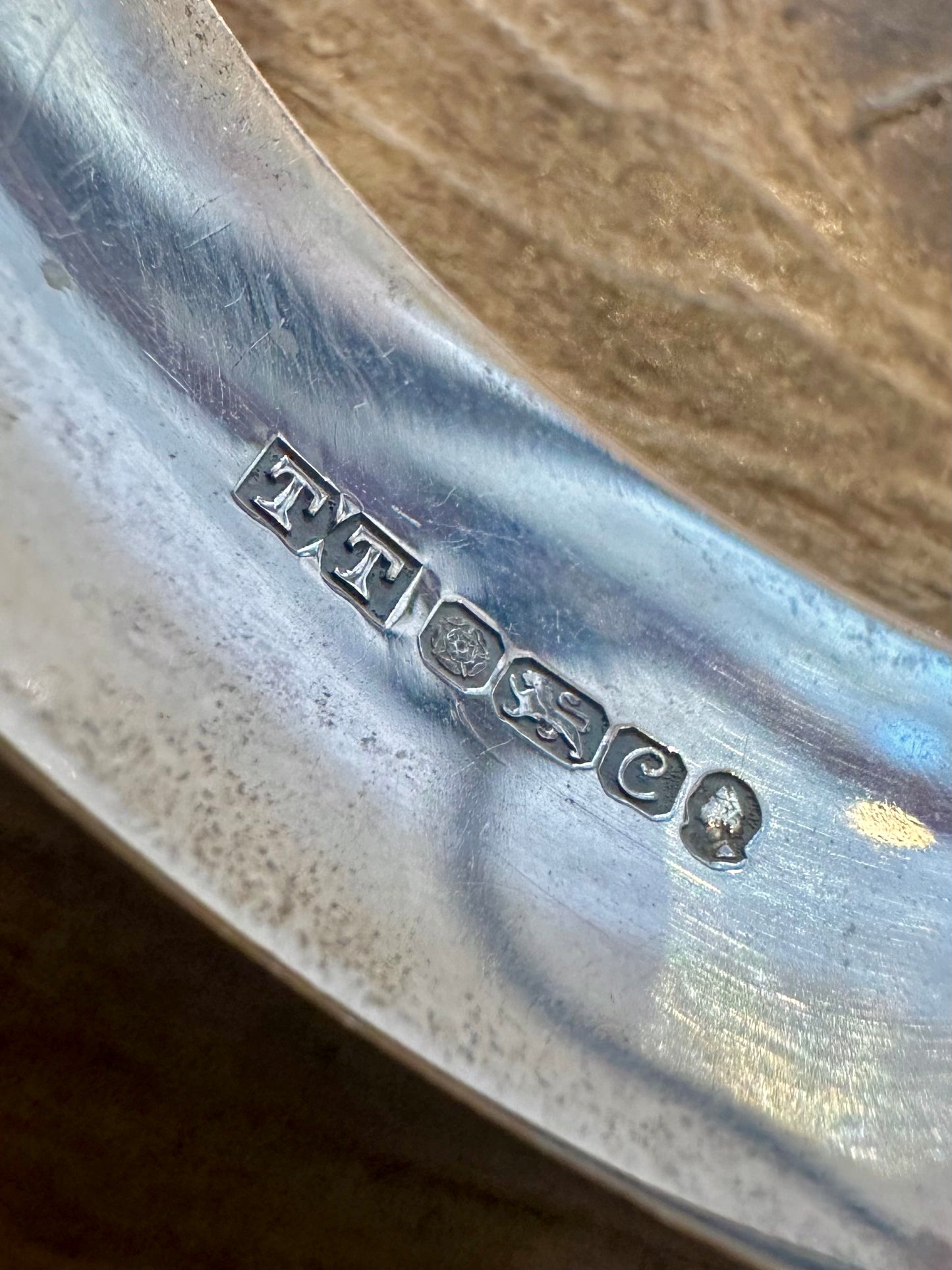 Vintage 1977 Buckle Clasp Full Engraved Design 925 Silver Maker TT Bangle
