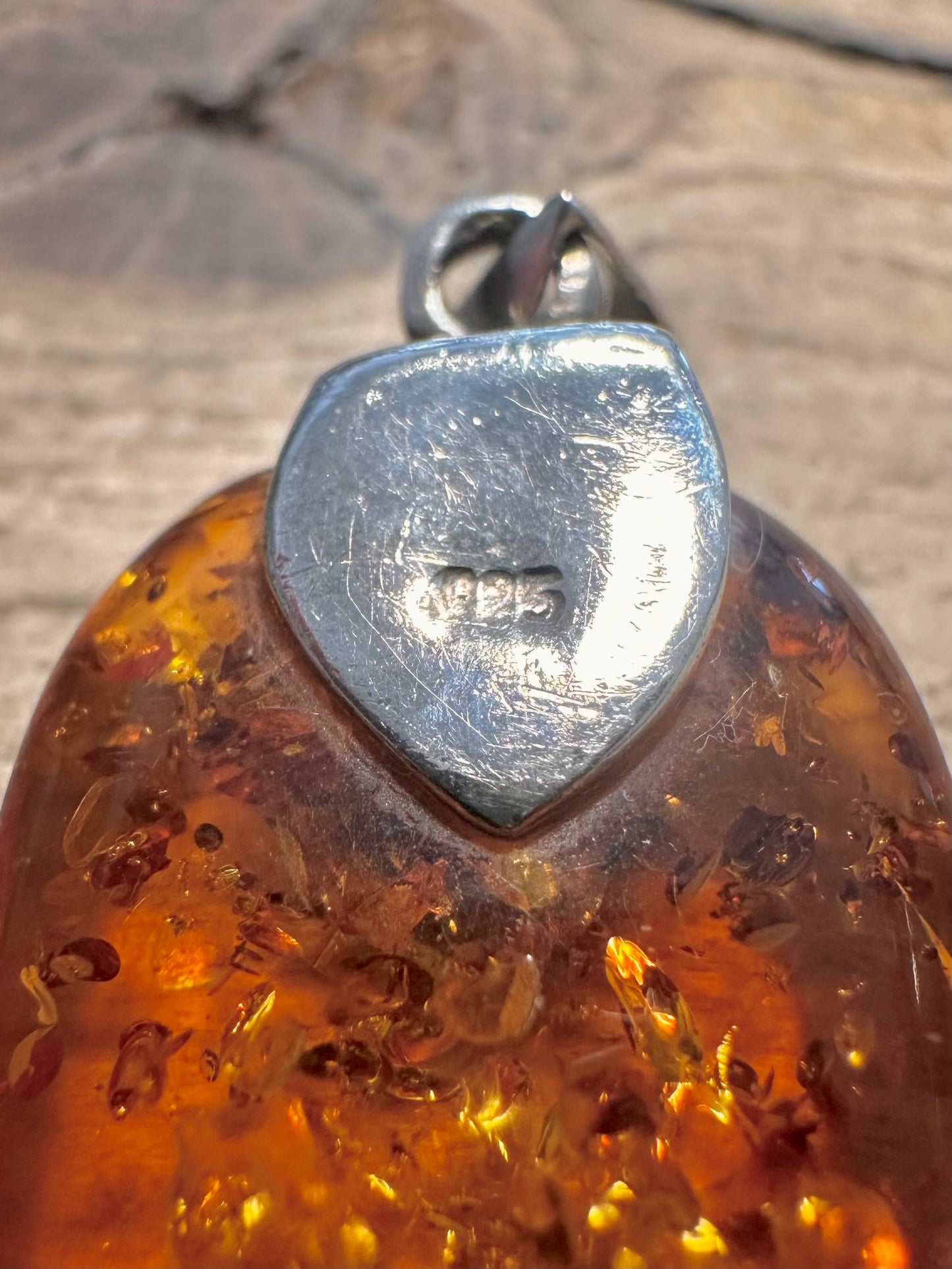 Vintage Floral Design Amber 925 Silver Pendant