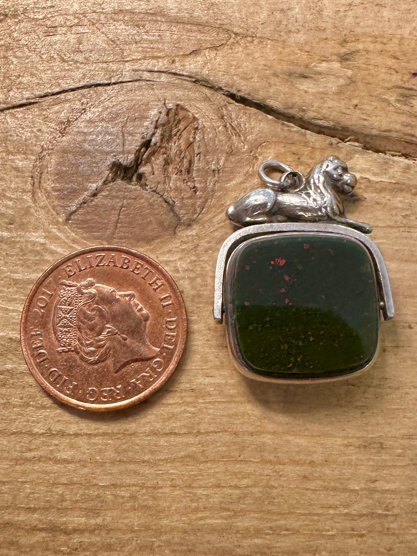 Antique 1898 Victorian Lion Carnelian and Bloodstone Swivel Lion 925 Silver Thob Pendant