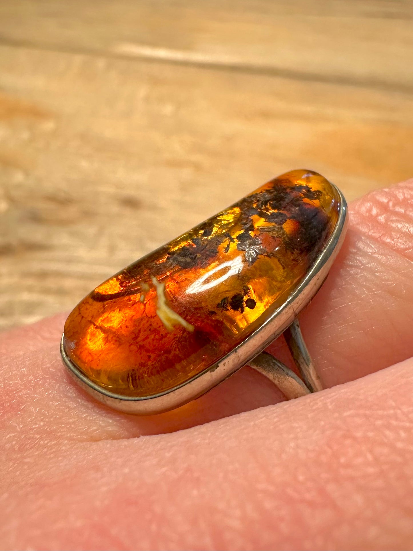 Vintage Elongated Amber 925 Silver Size U Ring
