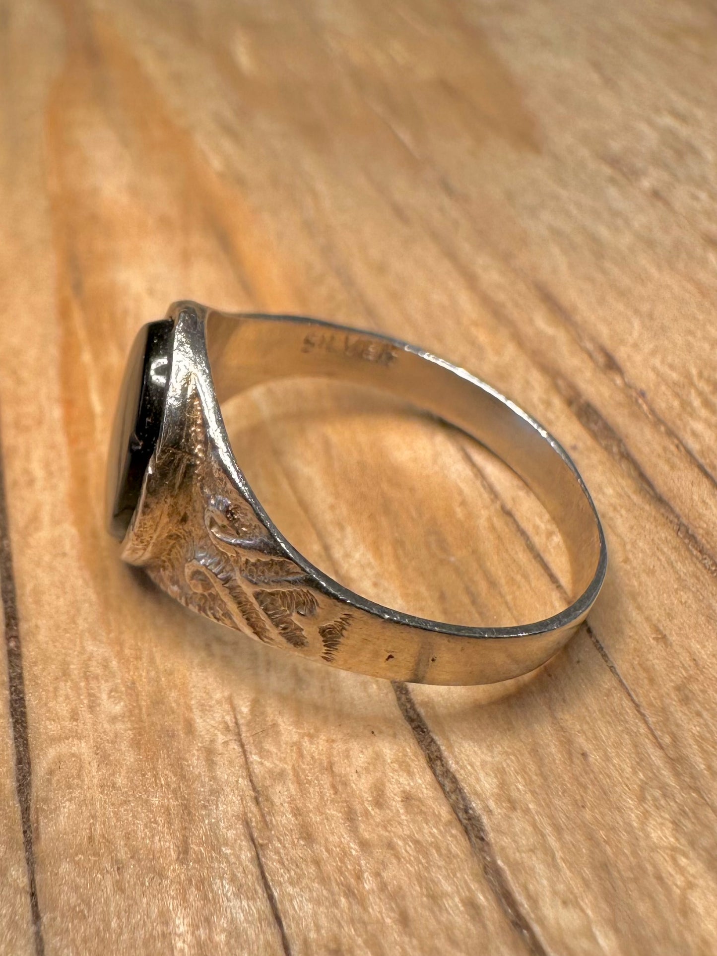 Vintage Black Onyx Engraved Signet 925 Sterling Silver Size N1/2 Ring