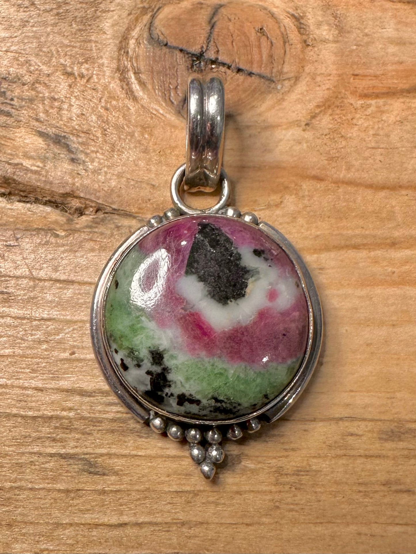 Vintage Ruby Zoisite Circle 925 Silver Pendant