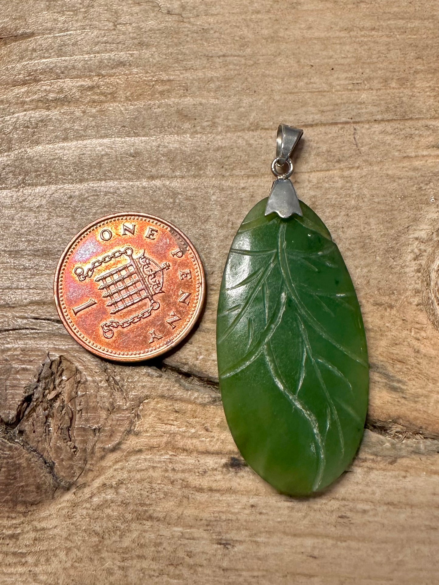 Vintage Jade Leaf 925 Silver Pendant