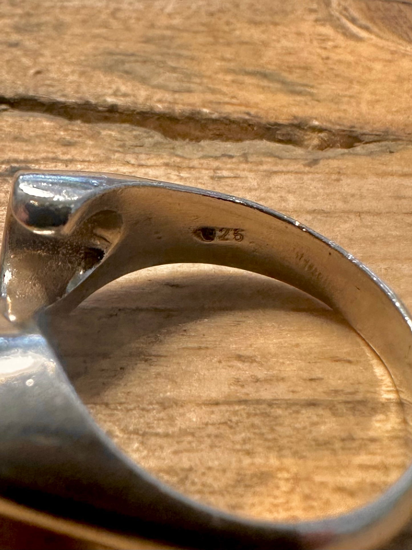 Abstract Shape 925 Silver Size Q Ring