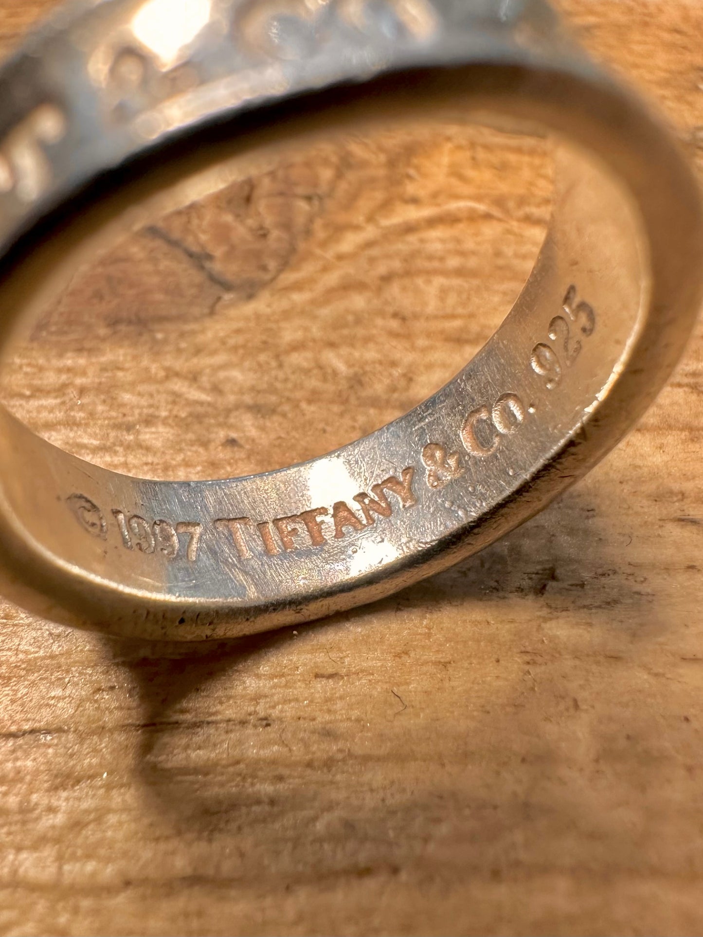 Vintage Tiffany & Co 1997 Style Curved 925 Silver Size Q Ring