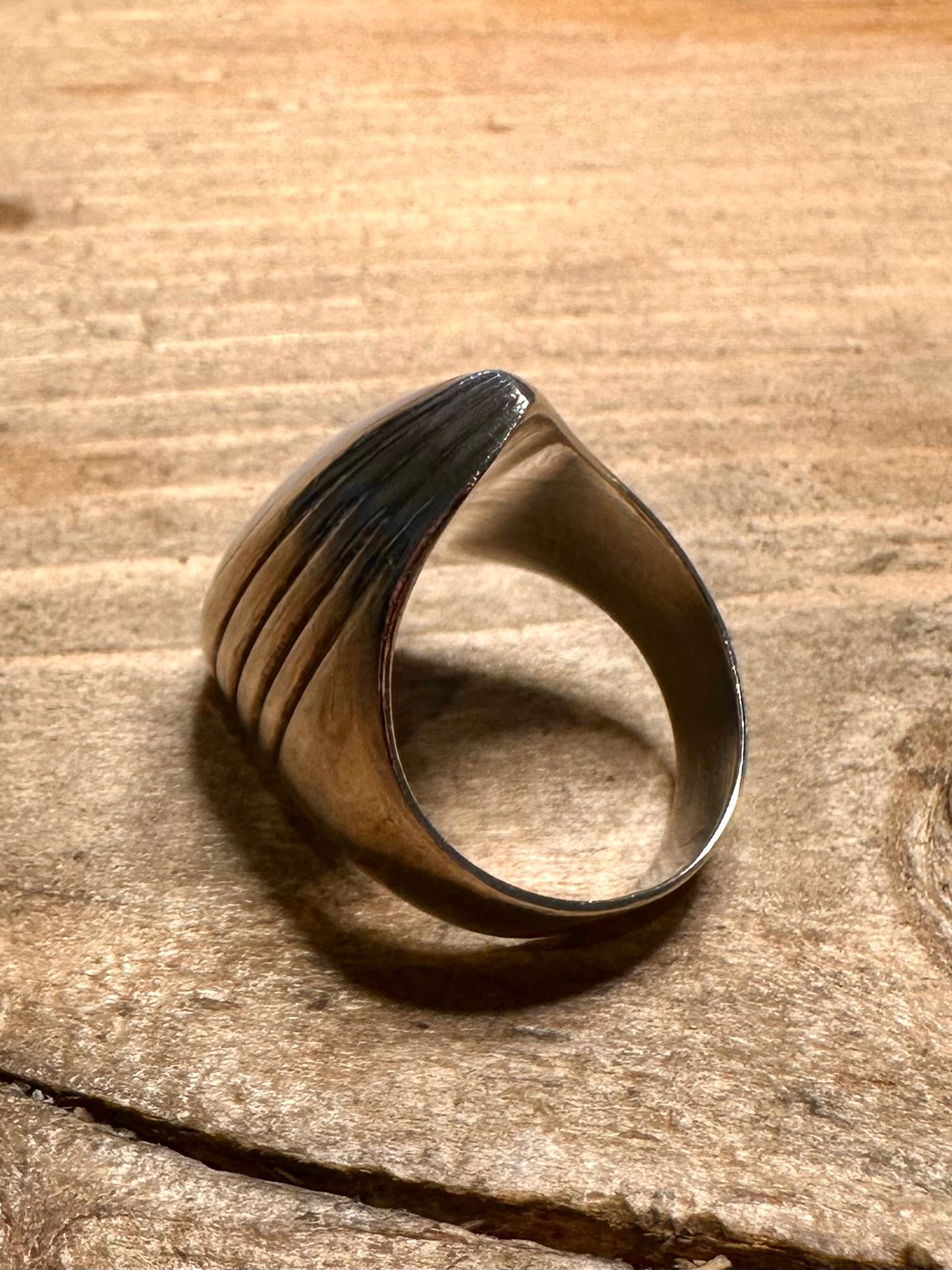 Abstract Vintage Mother of Pearl 925 Silver Size P1/2 Ring