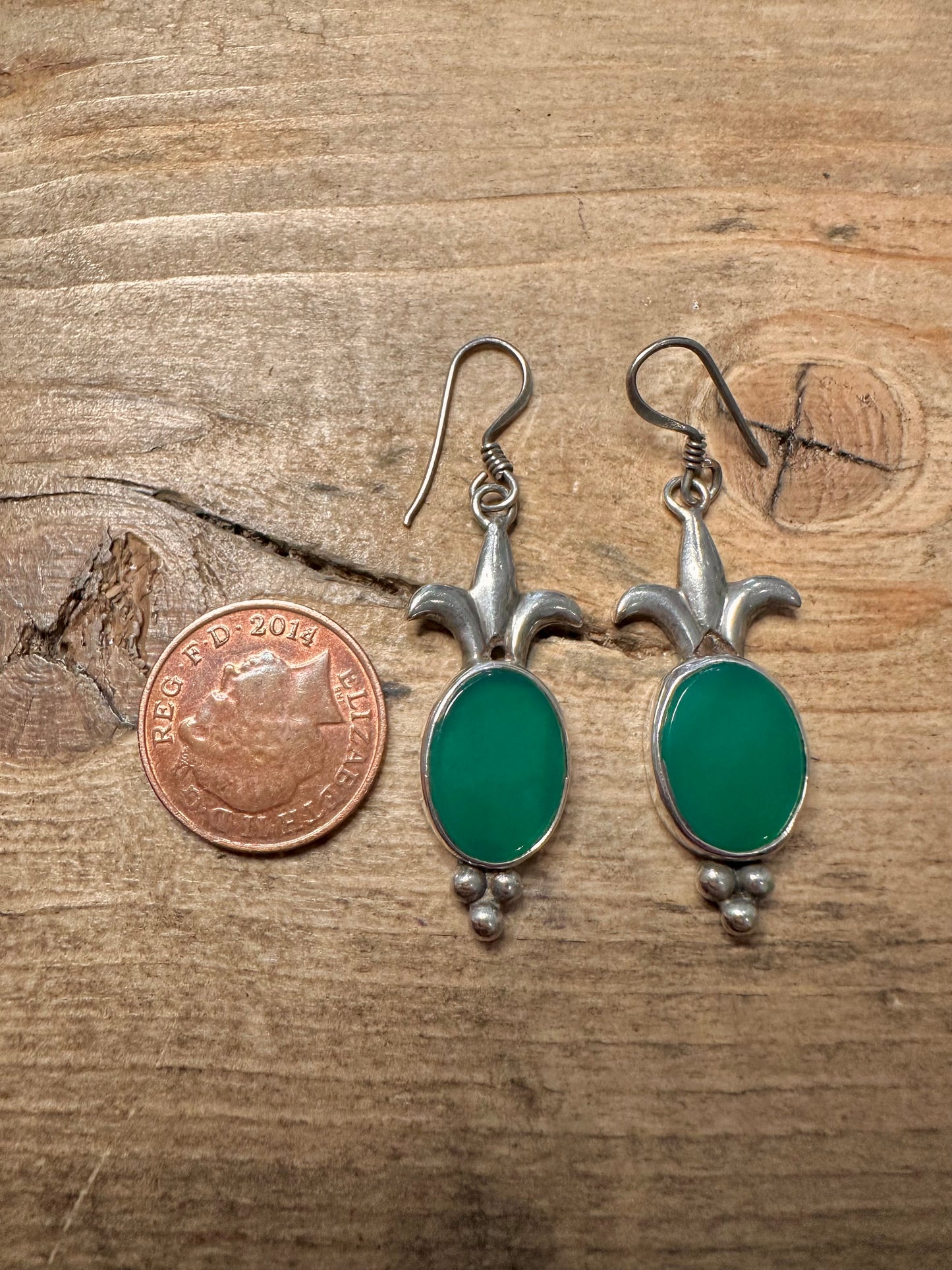 Vintage Chrysoprase Ornate 925 Silver Earrings