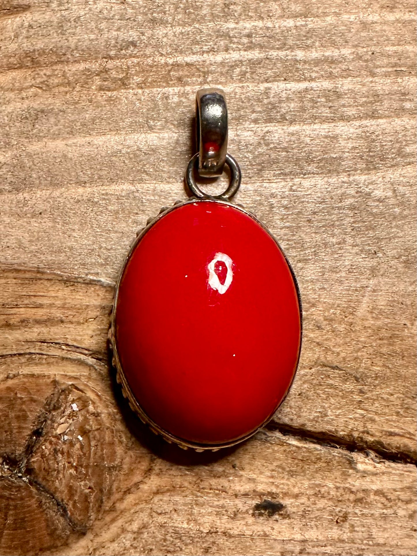Vintage Oval Red Stone 925 Silver Pendant