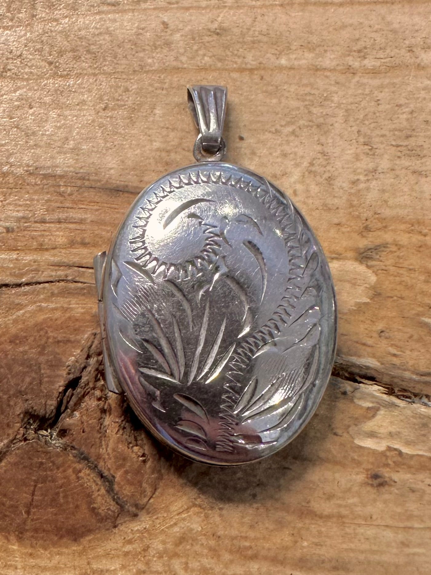 Vintage Engraved Oval Locket 925 Silver Pendant