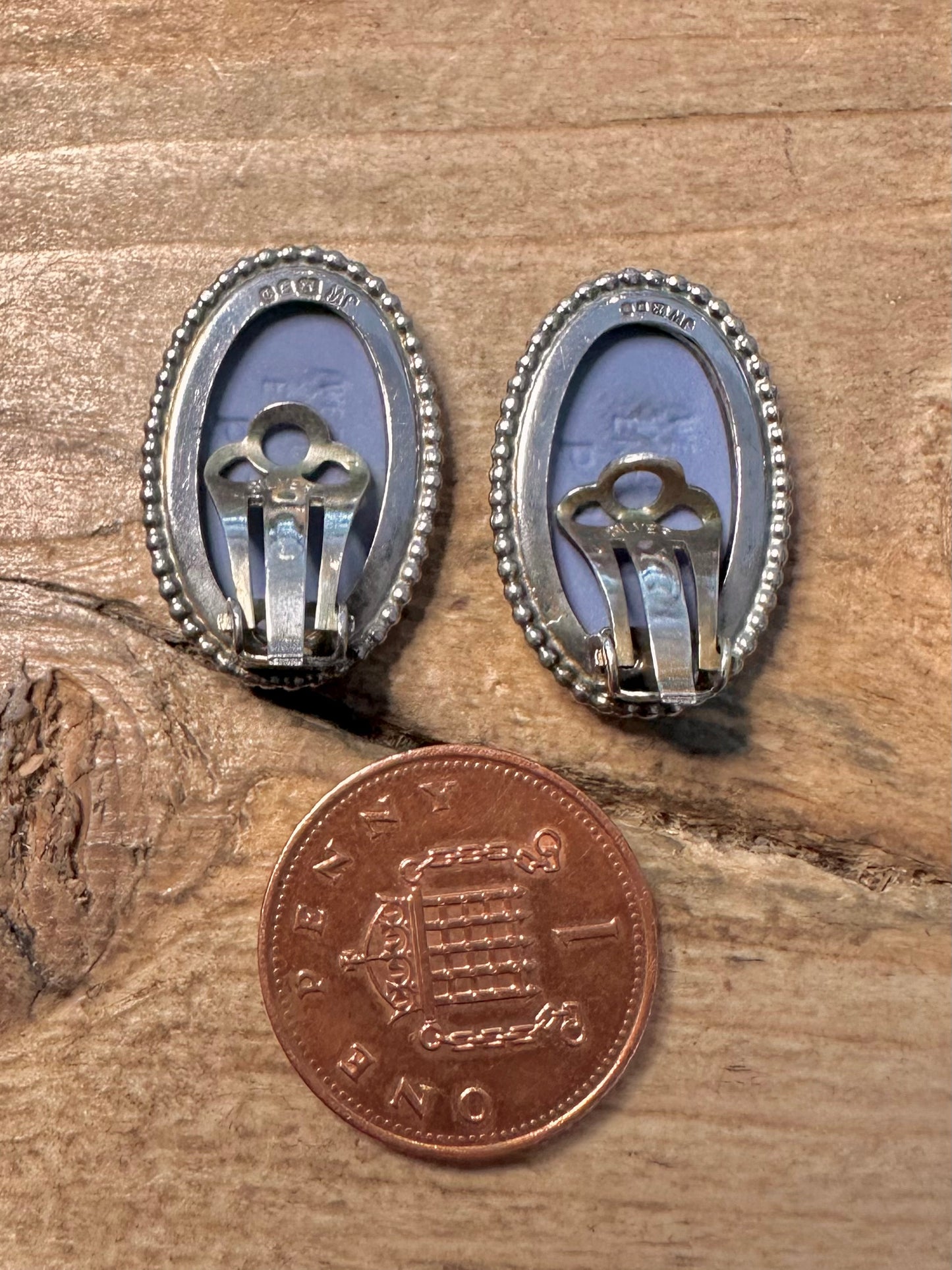 Vintage 1978 Blue Wedgwood Cameo Clip on 925 Silver Earrings