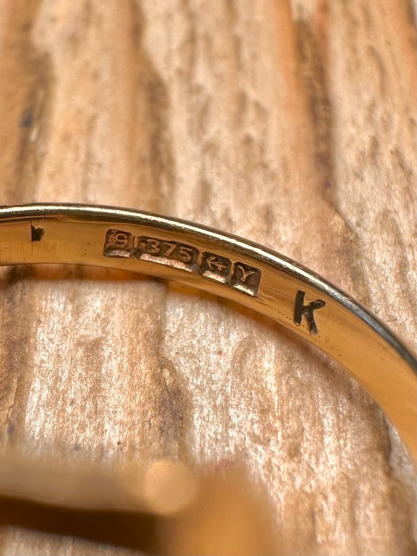 Vintage 1973 9ct Gold Citrine Rectangle Cut Size J Ring