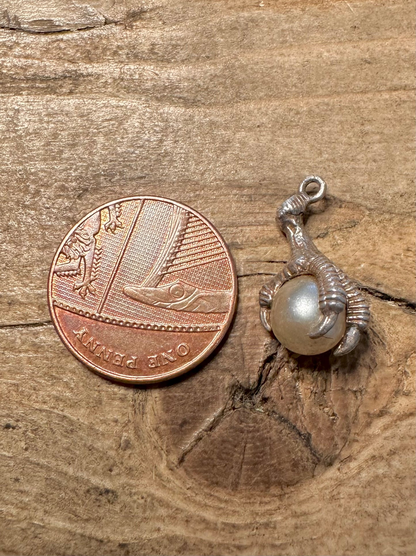 Vintage Claw and Pearl Ball 925 Silver Charm Pendant