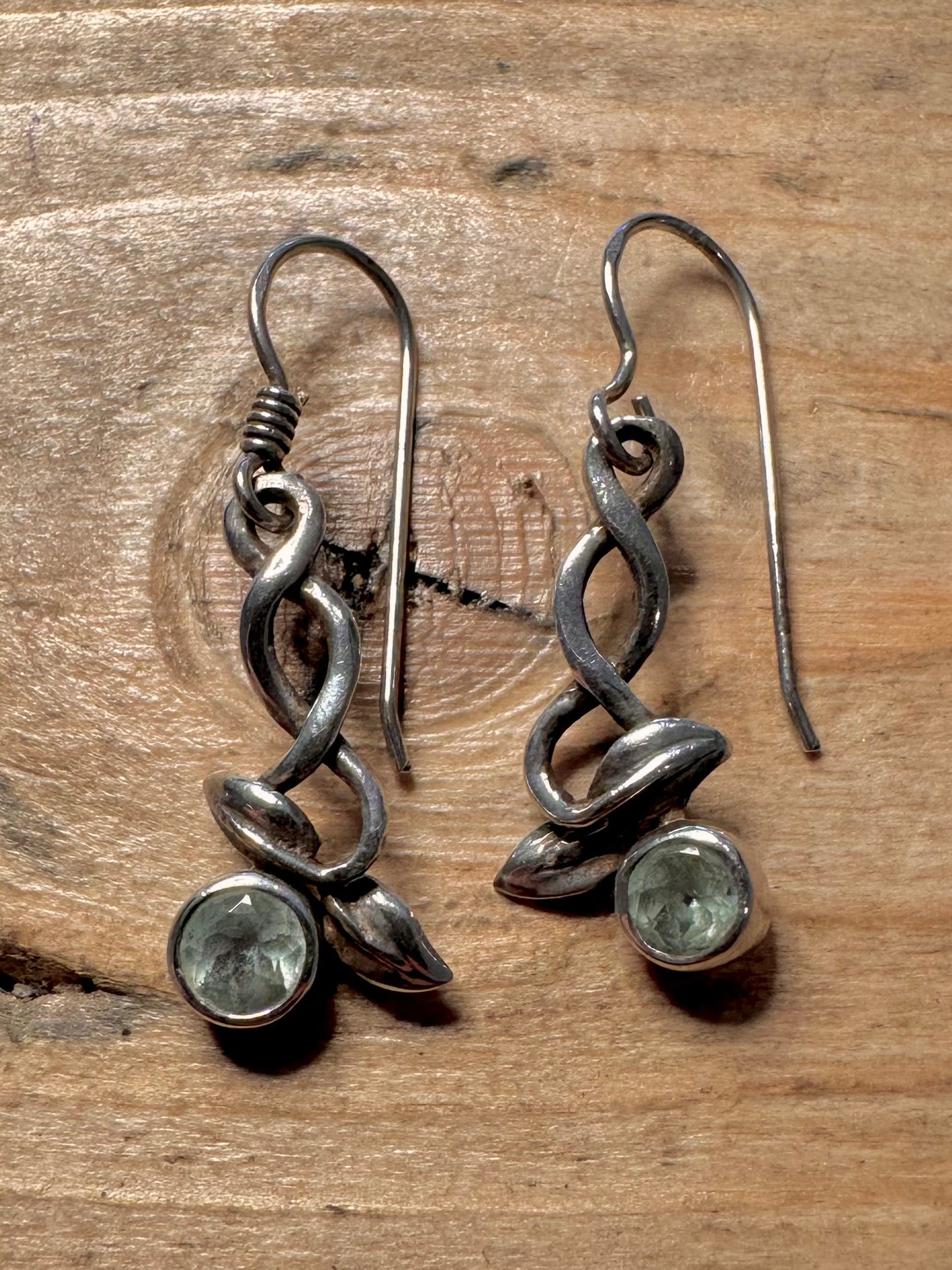 Vintage Twisted Leaf Blue Topaz 925 Silver Earrings