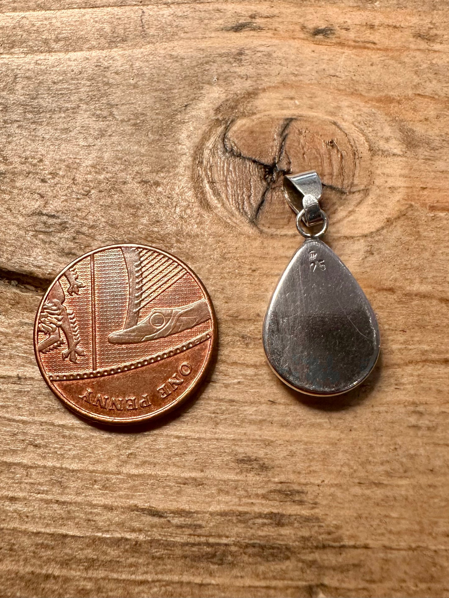 Vintage Malachite Tear Drop 925 Silver Pendant