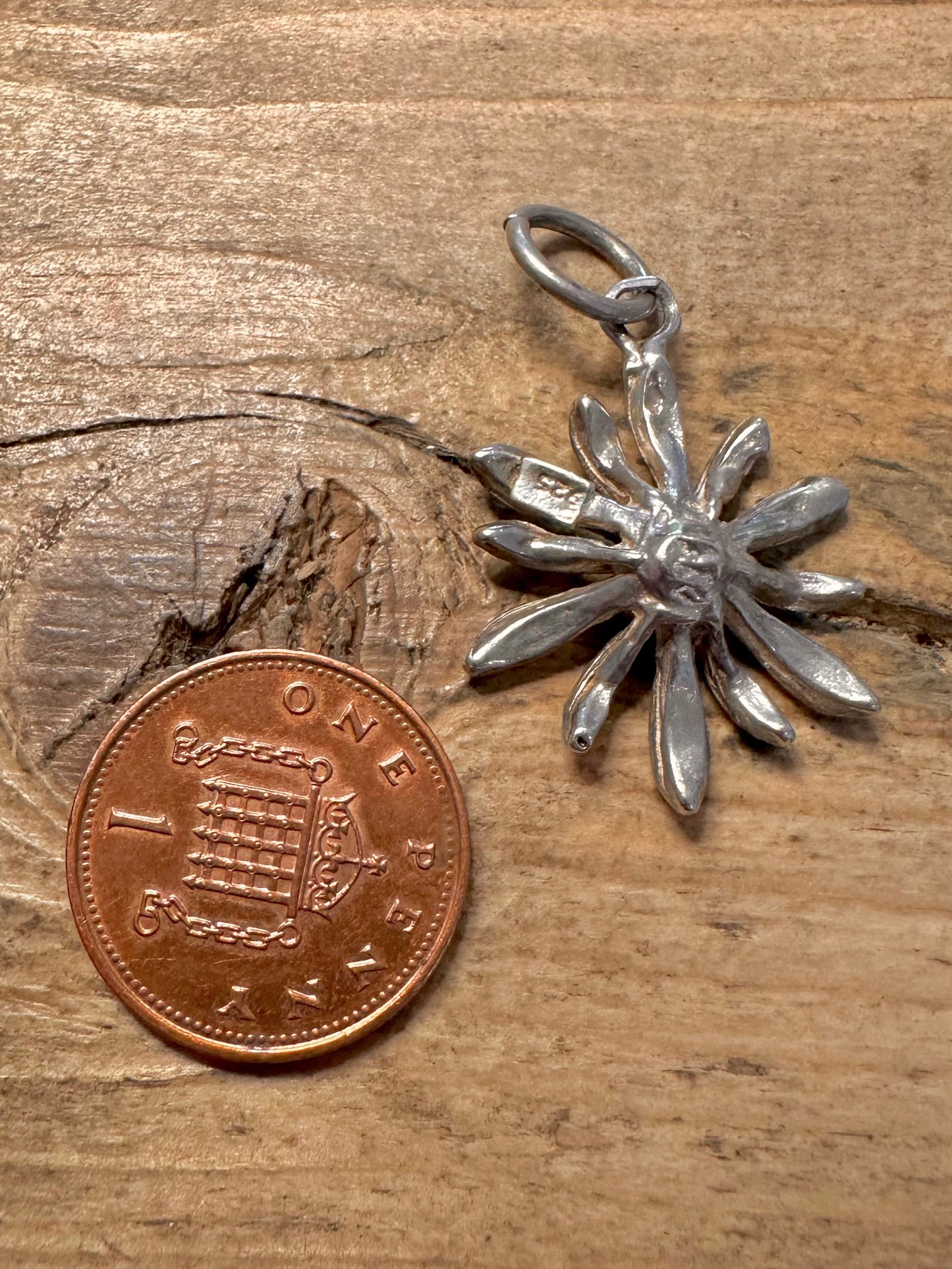 Abstract Flower 925 Silver Pendant