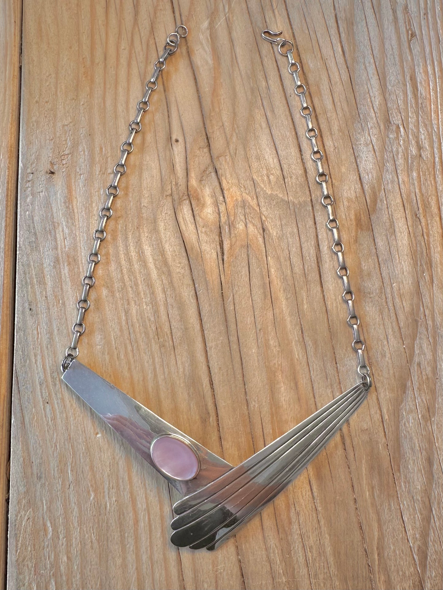 Vintage Abstract Mother of Pearl Maker S.J 925 Sterling Silver 15.5 inch Necklace