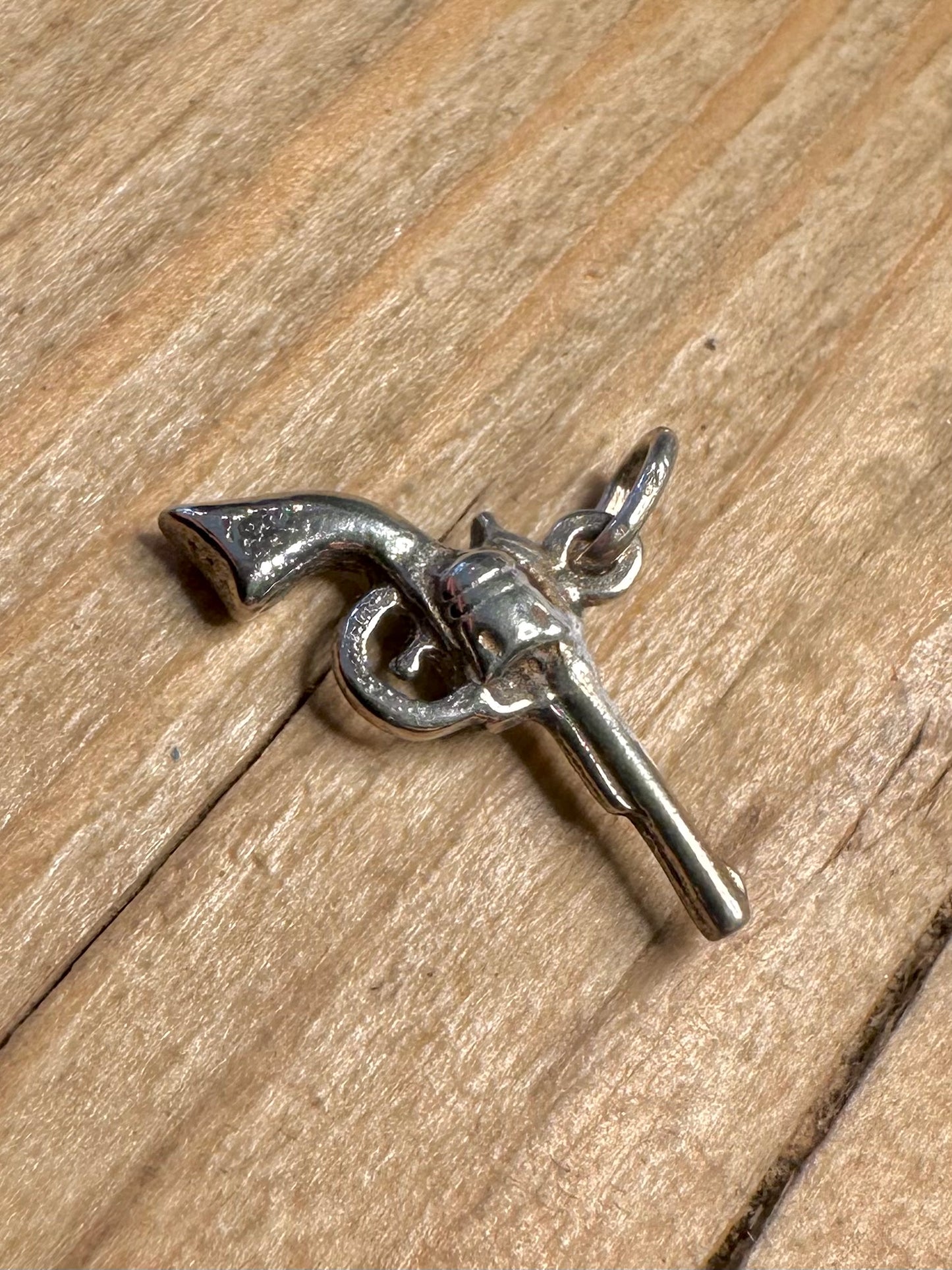 Vintage Gun Revolver 925 Sterling Silver Charm Pendant