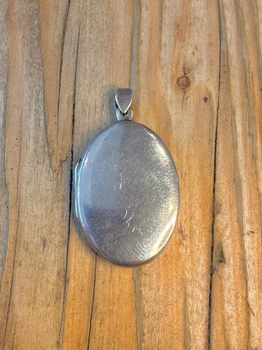Oval Plain Locket 925 Sterling Silver Pendant