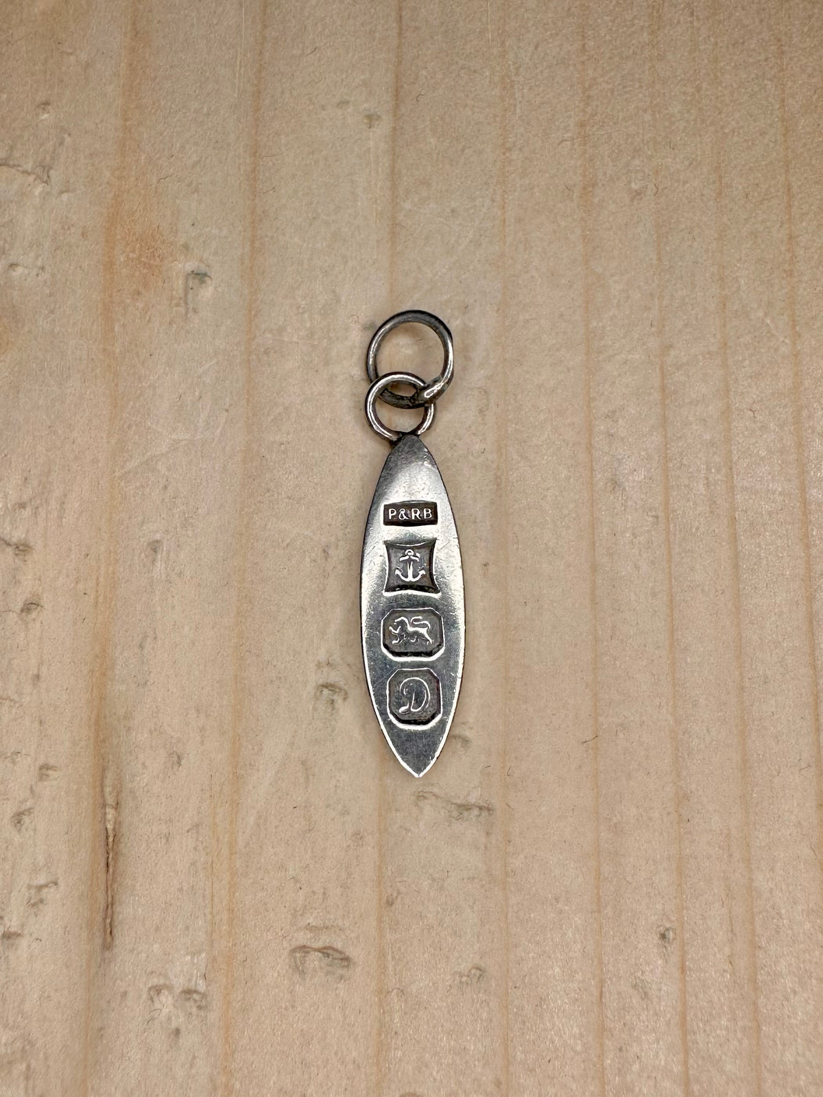 Oval Ingot 1976 Maker P&RB Hallmarked 925 Sterling Silver Pendant
