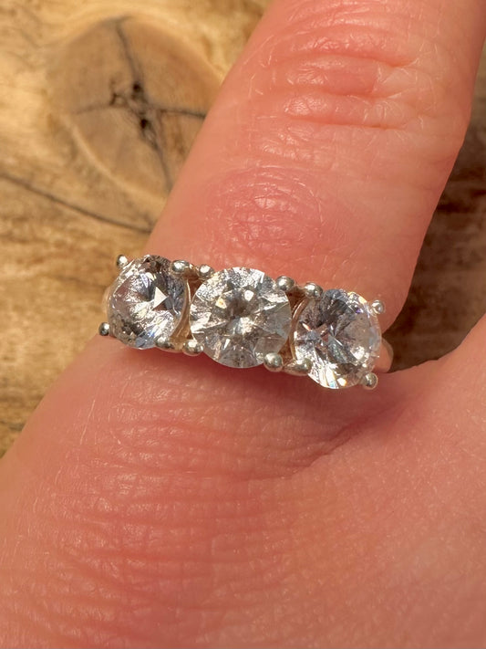 Vintage CZ Trilogy 925 Silver Size O Ring