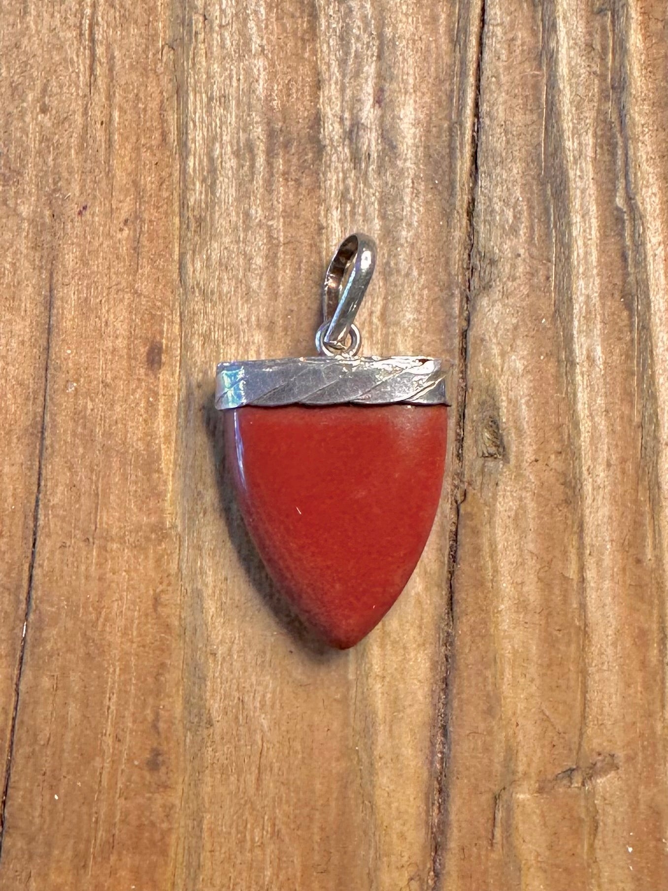 Polished Red Stone Arrowhead Shaped 925 Sterling Silver Pendant