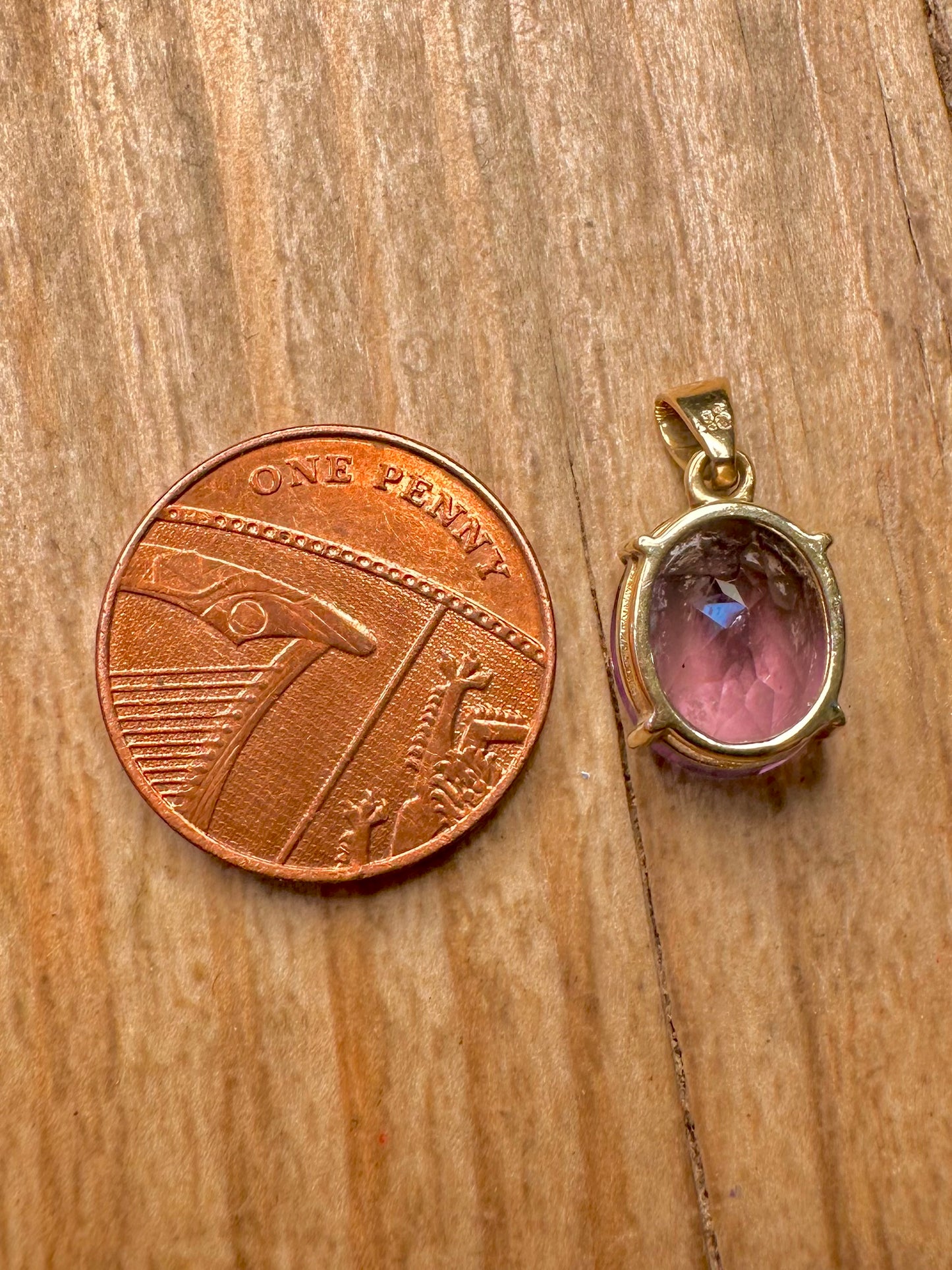 Vintage 9ct Gold Amethyst Pendant