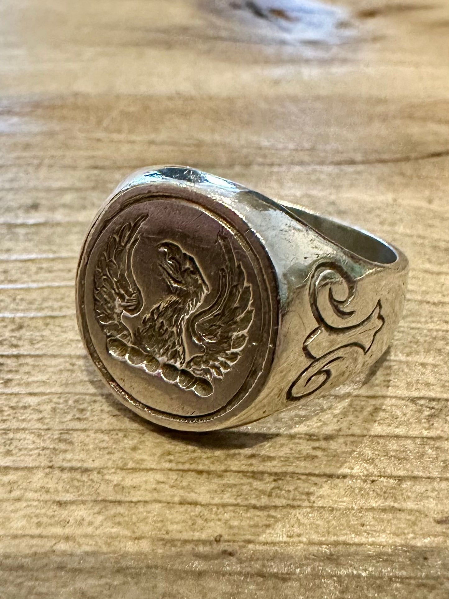 Vintage 1971 Chunky Eagle Signet 925 Silver Size S Ring