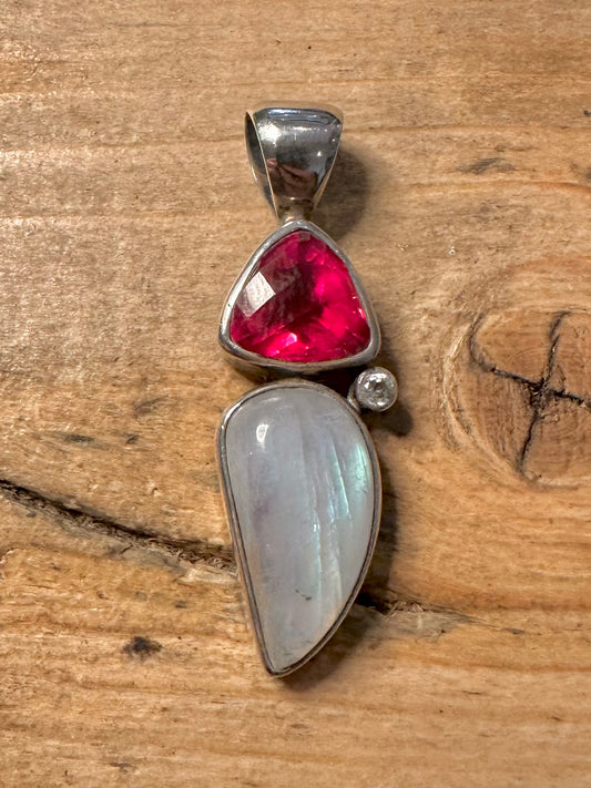 Stunning Moonstone and Red Stone 925 Silver Pendant
