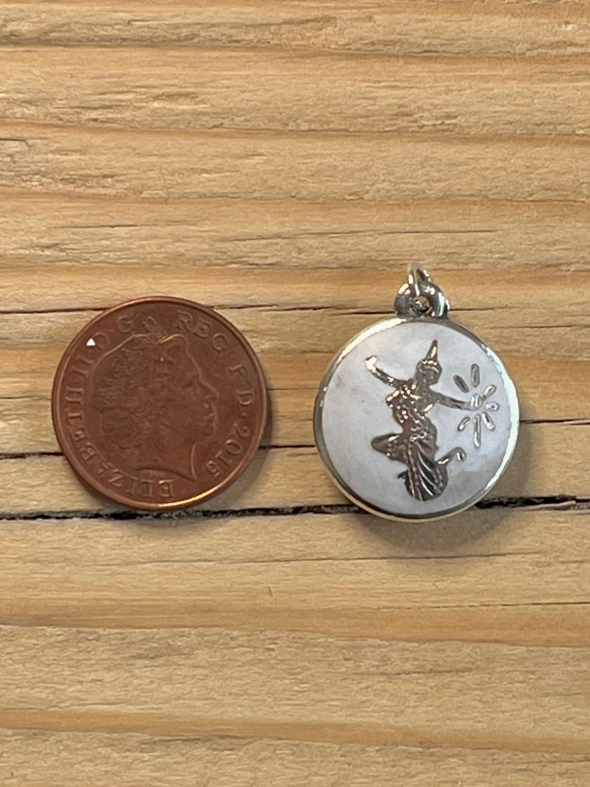 Siam Circle Reversible Black and White 925 Sterling Silver Pendant